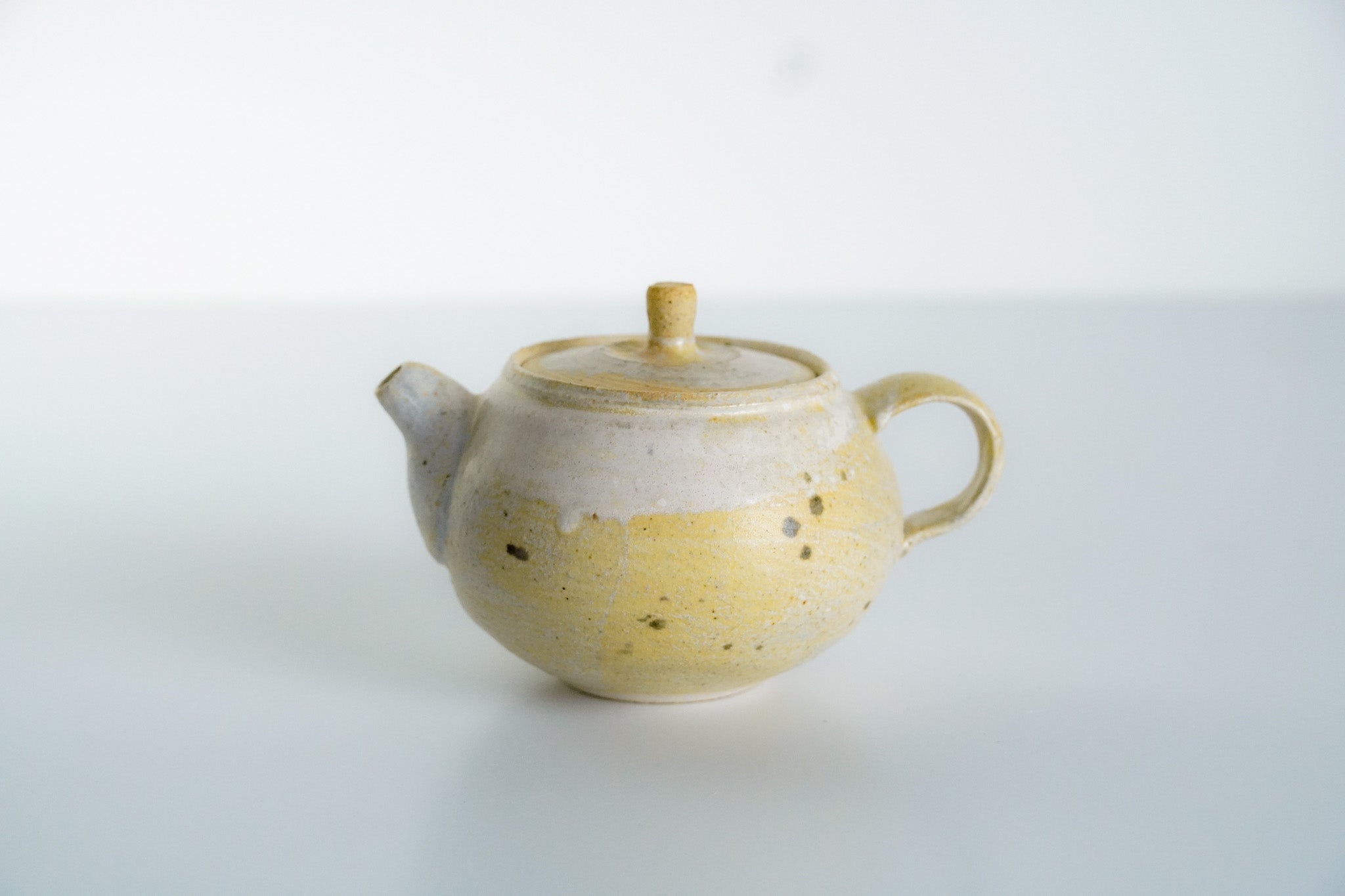 Andrzej Bero Teapot - Thumbnail 2